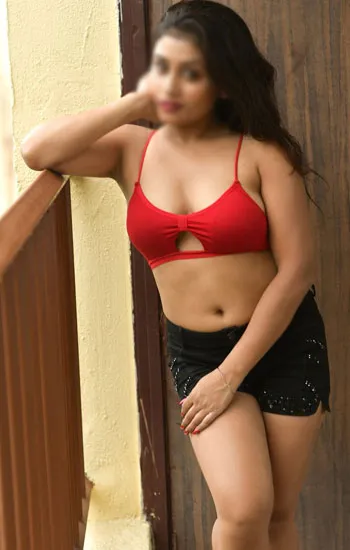 Call Girls in Holiday Inn Hotel